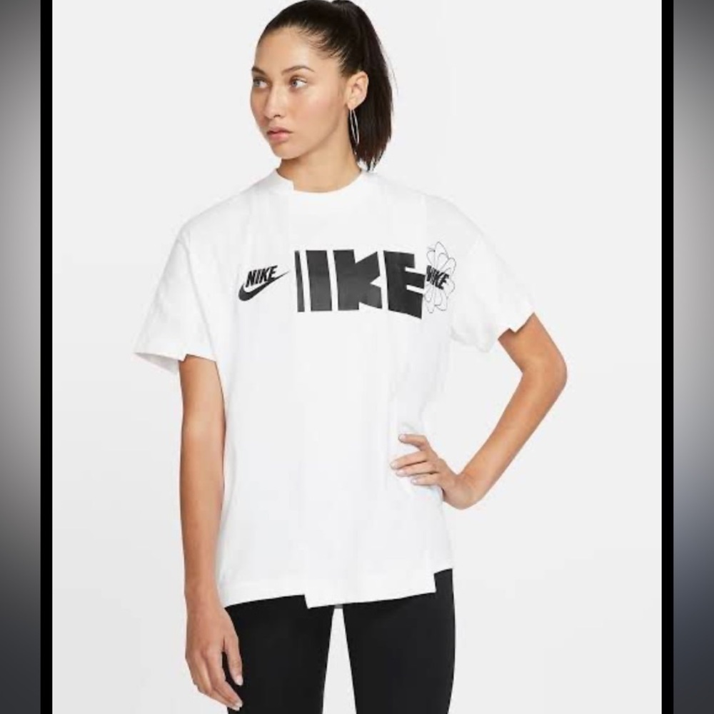 Sacai White Short Sleeve Graphic Tee with Black Print